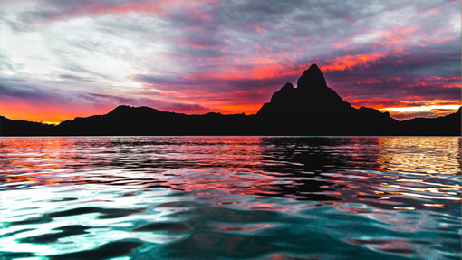 Bora Bora Sunset depuis la mer